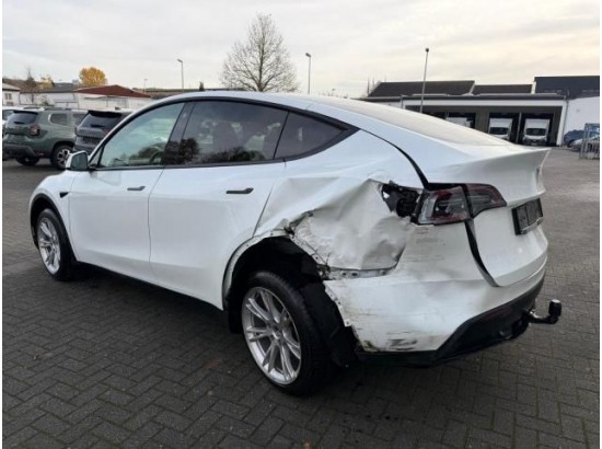 2023 Tesla Model Y Long Range Dual AWD