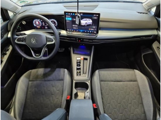 2025 Volkswagen Golf VIII Lim. 1.5 eTSI 110 kW Goal