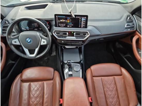 2022 BMW X3 xDrive 30 e