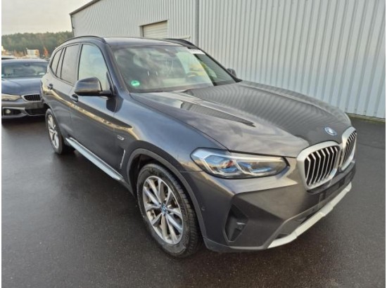 2022 BMW X3 xDrive 30 e