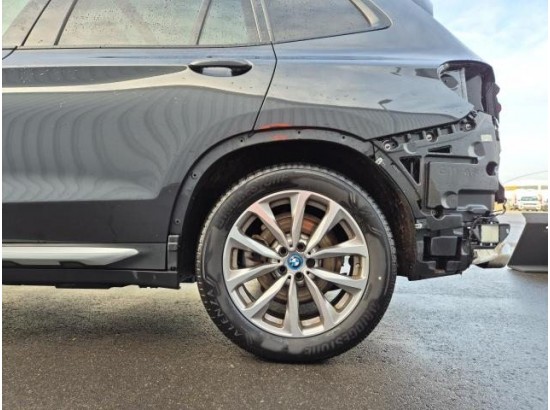 2022 BMW X3 xDrive 30 e