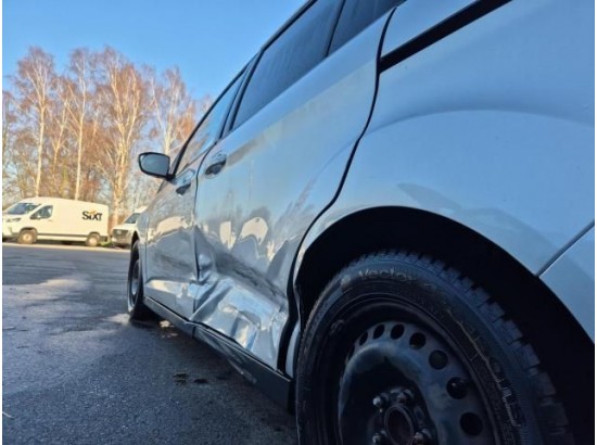 2015 Ford Grand C-Max Business Edition