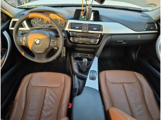 2017 BMW 3er Lim. 320i