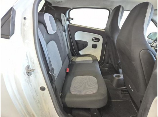 2016 Renault Twingo Experience