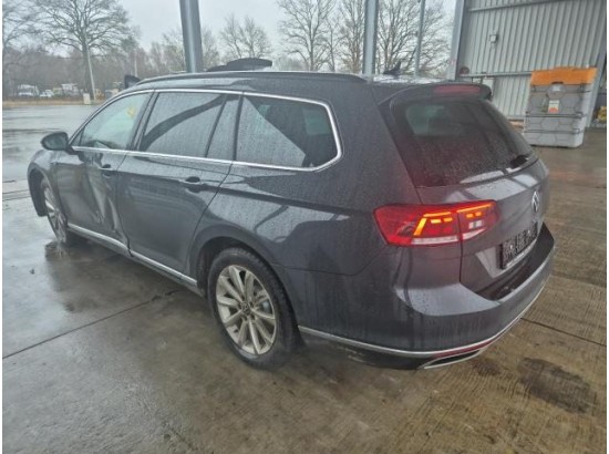 2021 Volkswagen Passat Variant GTE