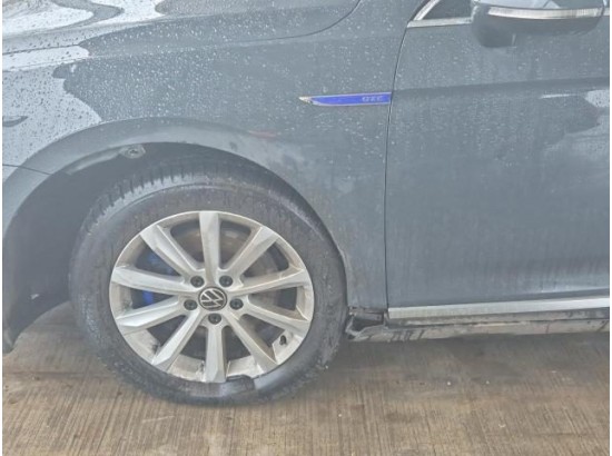 2021 Volkswagen Passat Variant GTE