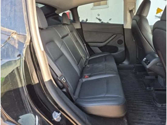 2022 Tesla Model Y AWD Performance Dual