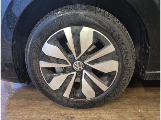 2025 Volkswagen Golf VIII Lim. 1.5 eTSI 110 kW Goal