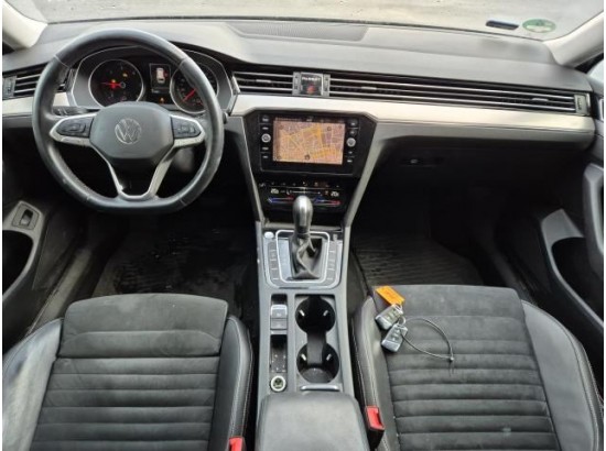 2020 Volkswagen Passat Variant Elegance