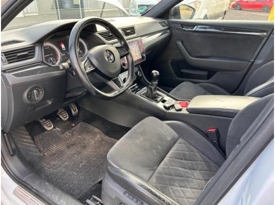 2017 Skoda Superb Combi SportLine