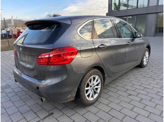 2017 BMW 2 Active Tourer 220 i Advantage