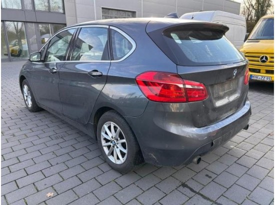 2017 BMW 2 Active Tourer 220 i Advantage