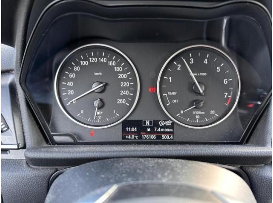 2017 BMW 2 Active Tourer 220 i Advantage