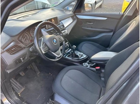 2017 BMW 2 Active Tourer 220 i Advantage