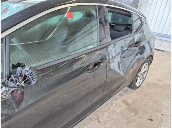 2017 Opel Astra K Lim. Dynamic