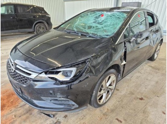 2017 Opel Astra K Lim. Dynamic