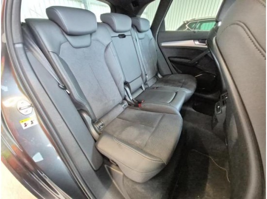 2022 Audi Q5 40 TDI quattro S line