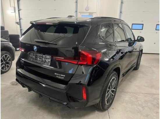 2024 BMW iX1 20 eDrive M Sport