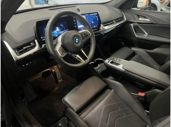 2024 BMW iX1 20 eDrive M Sport