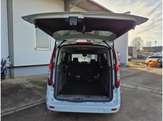 2018 Ford Grand Tourneo Connect Titanium