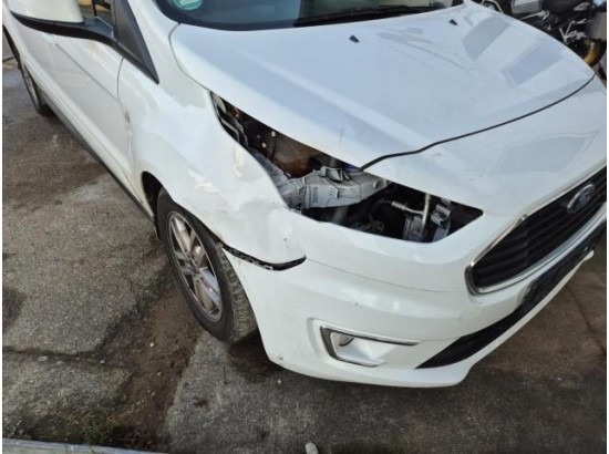 2018 Ford Grand Tourneo Connect Titanium