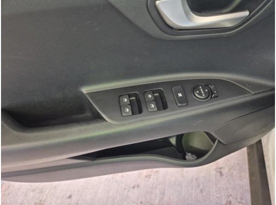 2023 Kia Stonic Edition 7