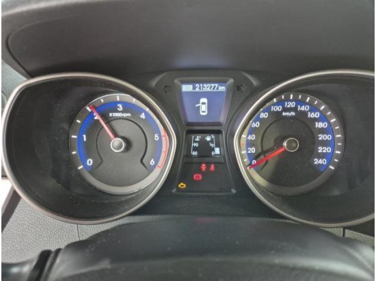 2015 Hyundai i30 cw blue Trend