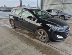 2015 Hyundai i30 cw blue Trend