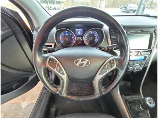 2015 Hyundai i30 cw blue Trend