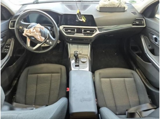 2021 BMW 3er Touring 320d Advantage