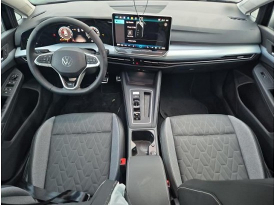 2025 Volkswagen Golf VIII Variant 1.5 eTSI 110 kW Goal