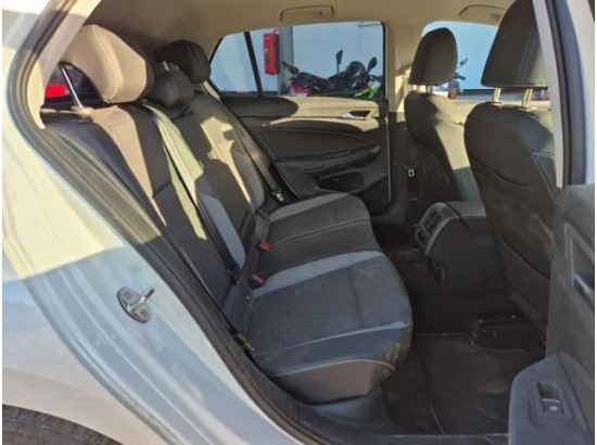 2025 Volkswagen Golf VIII Lim. 1.5 eTSI 110 kW Goal