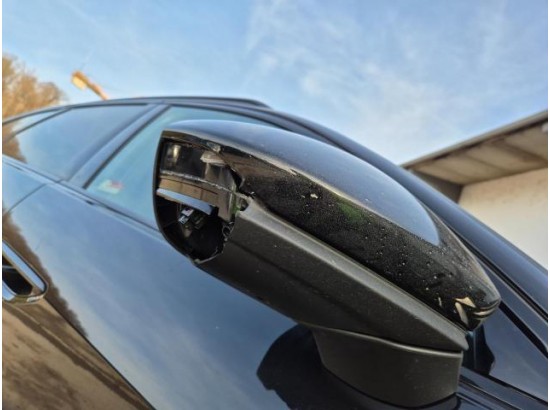 2025 Audi A5 Avant TFSI e-hybrid quattro 270 KW