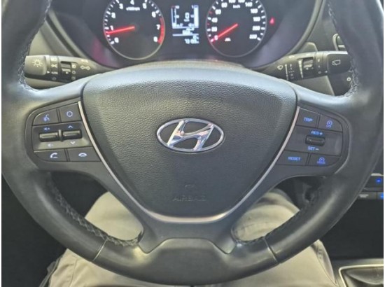 2020 Hyundai i20 Advantage