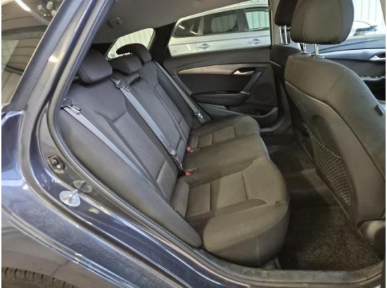 2016 Hyundai i40 cw blue Trend