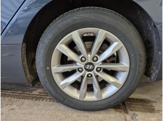 2016 Hyundai i40 cw blue Trend