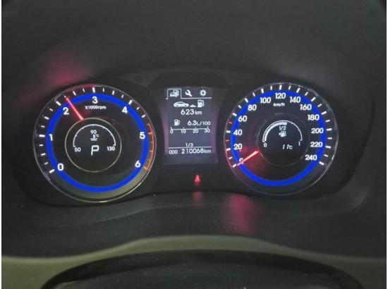 2016 Hyundai i40 cw blue Trend