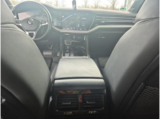 2018 Volkswagen Touareg Elegance 4Motion