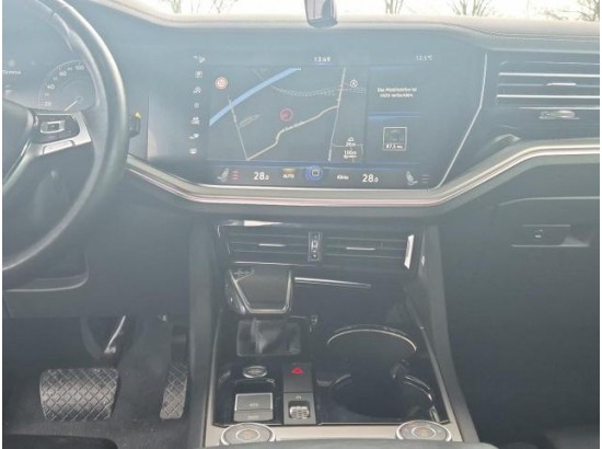 2018 Volkswagen Touareg Elegance 4Motion