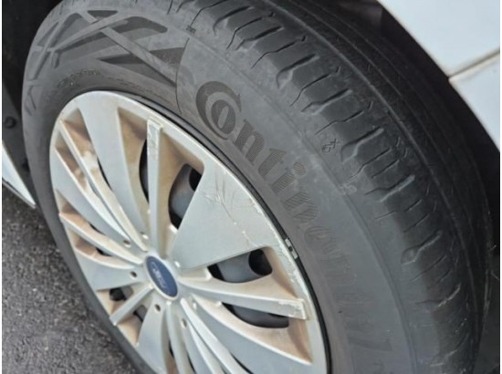 2018 Ford Focus Turnier Business