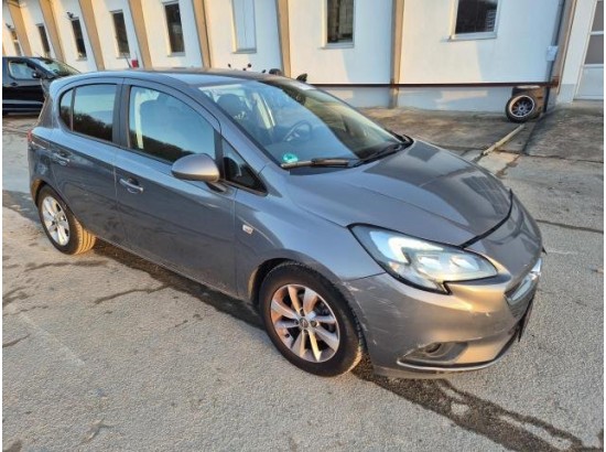 2016 Opel Corsa E drive