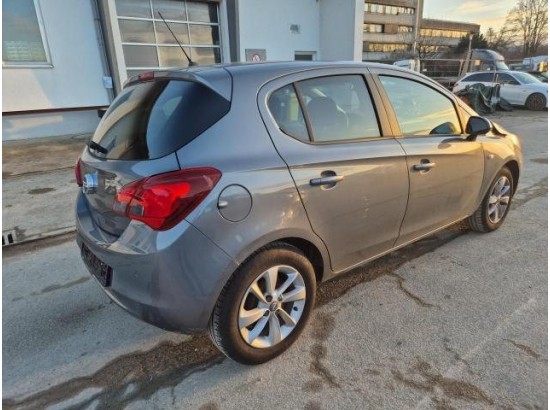 2016 Opel Corsa E drive