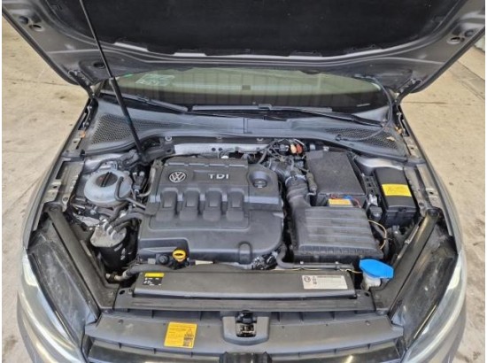 2015 Volkswagen Golf VII Variant Comfortline BMT