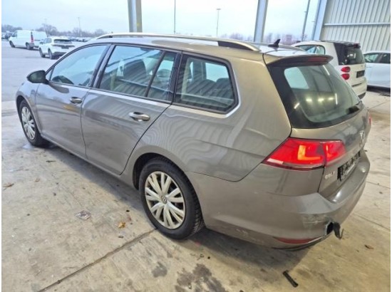 2015 Volkswagen Golf VII Variant Comfortline BMT