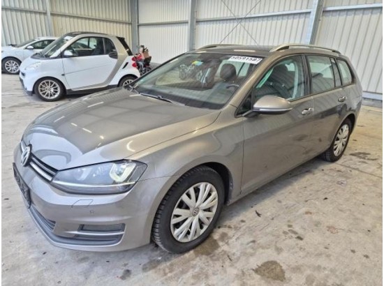 2015 Volkswagen Golf VII Variant Comfortline BMT