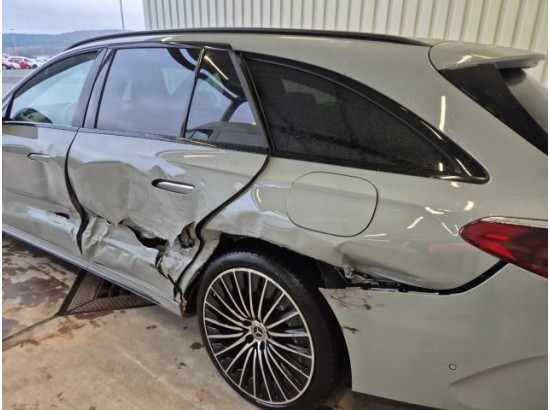 2024 Mercedes-Benz E T-Modell E 300 de