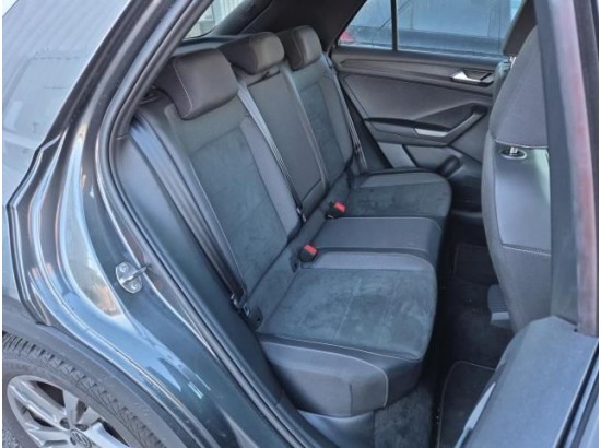 2025 Volkswagen T-Roc R-Line