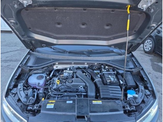 2025 Volkswagen T-Roc R-Line