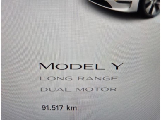 2022 Tesla Model Y Long Range Dual AWD