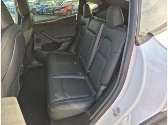 2022 Tesla Model Y Long Range Dual AWD